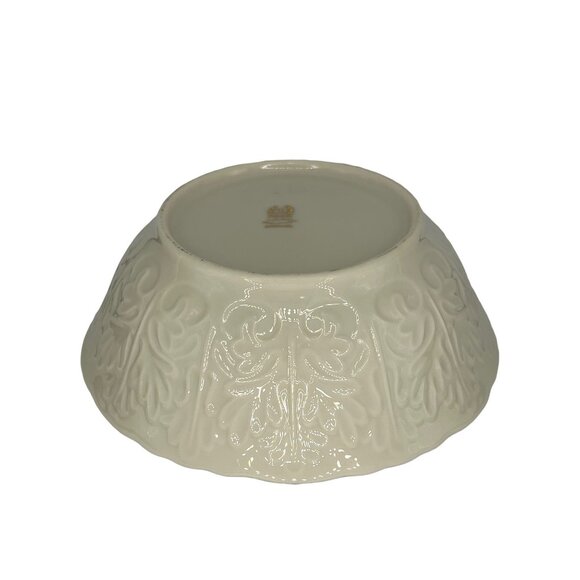 Vintage Lenox Ivory Raised Leaf 24 k Gold Rimmed Bowl - Picture 2 of 3